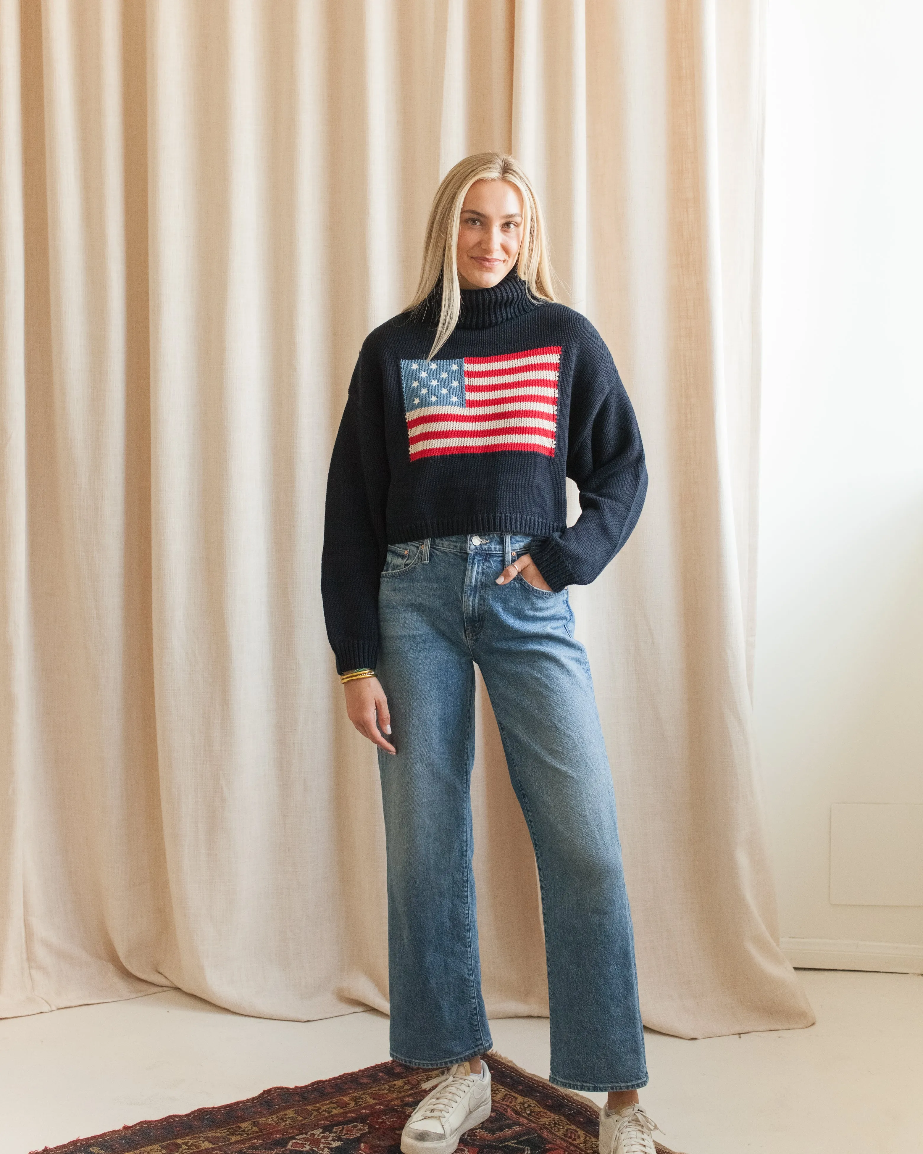 Americana Navy Turtleneck Simple Look Chill Ready