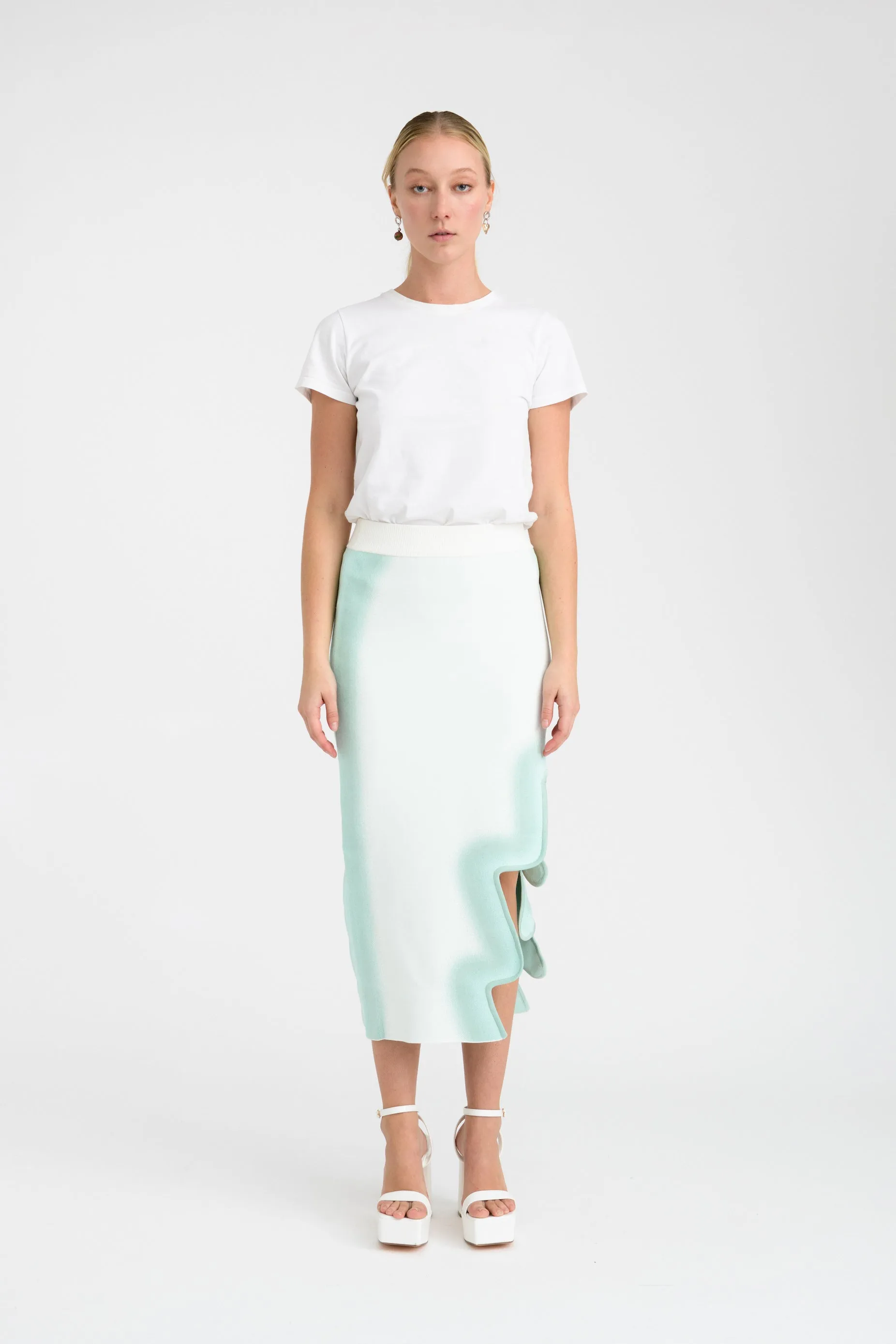 Lightweight Fit RAGO WAVY MIDI SKIRT