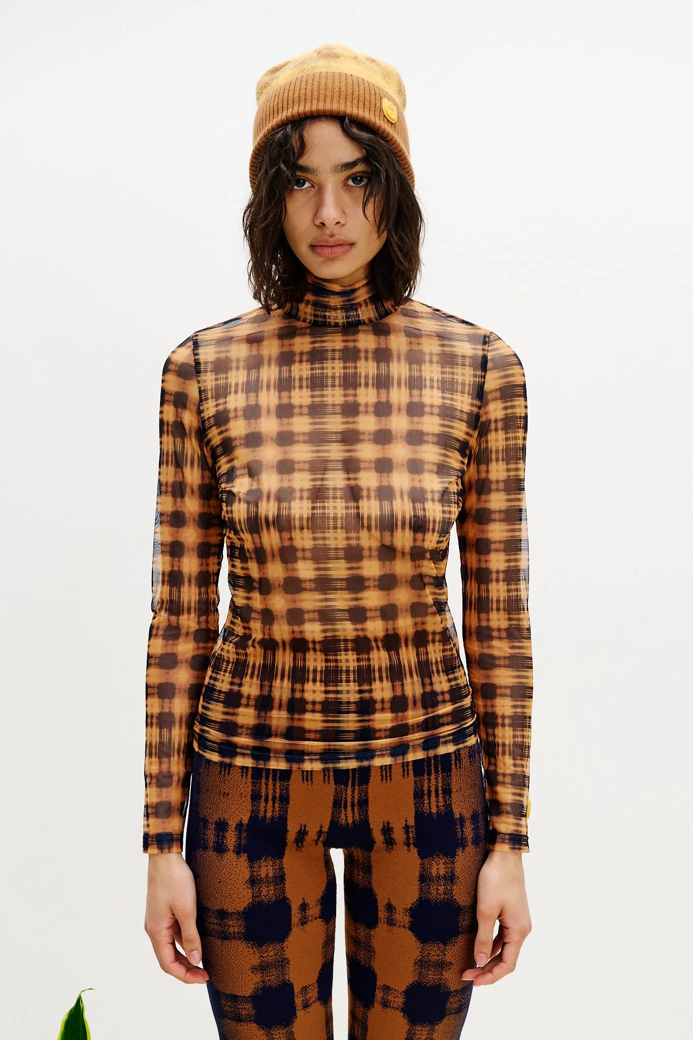 FoamReinforcedCollar Temperature Regulating Textile SULLEY TURTLENECK TOP