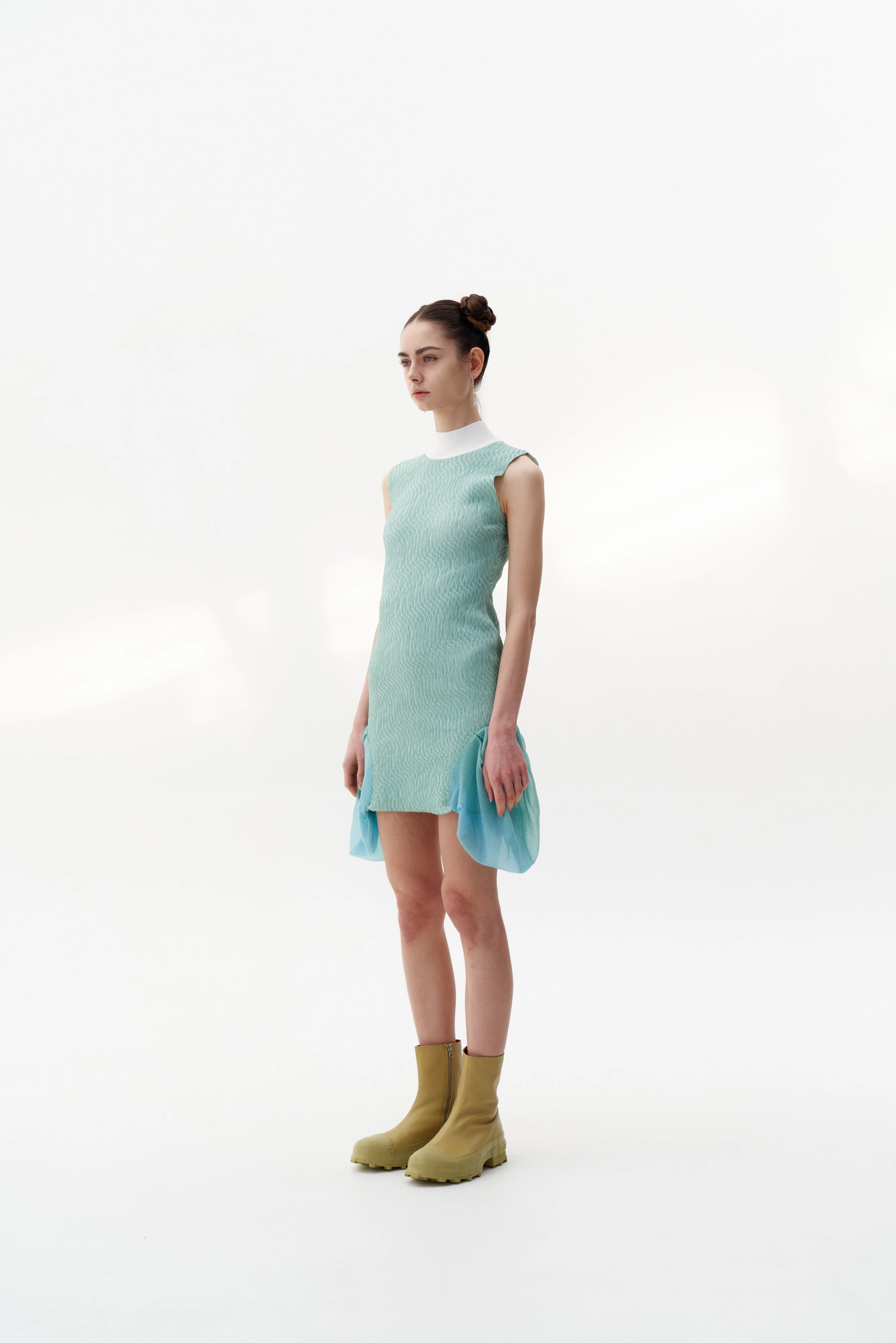 PORTIA 3D-BUBBLE RUCHED SLEEVELESS DRESS Easy Elegance