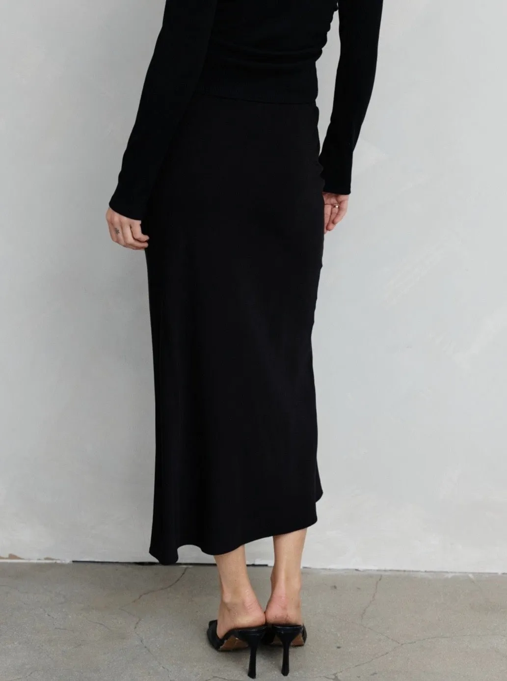 Talia Black Skirt Cultural Heritage Outfit Flow