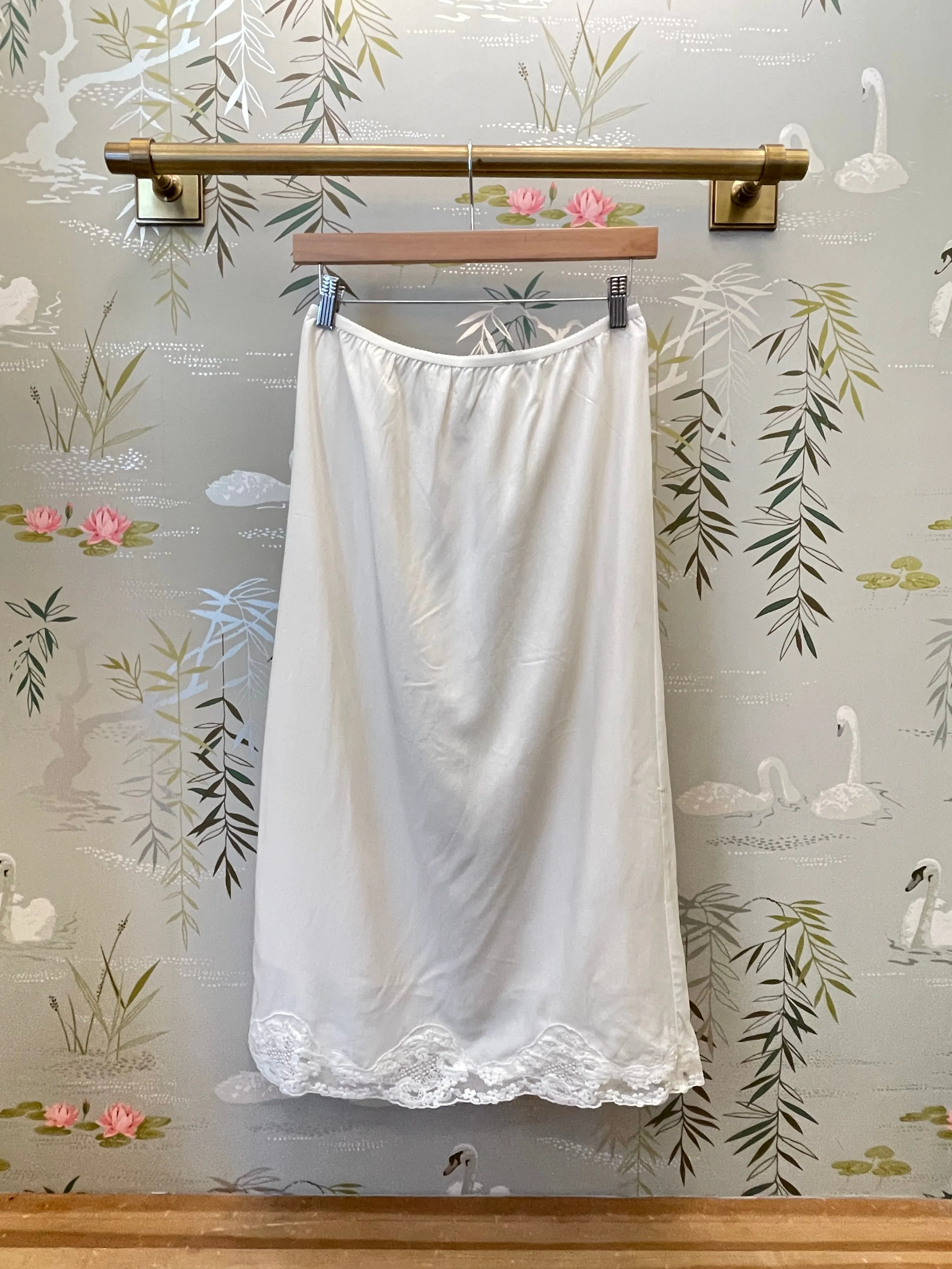 Travel Influence Outfit Focus The Megan Skirt