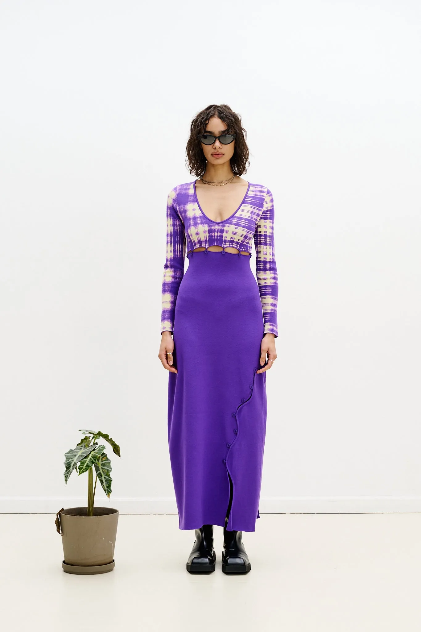 Comfortable and Chic ROSIE COLORBLOCK V-NECK LONG DRESS