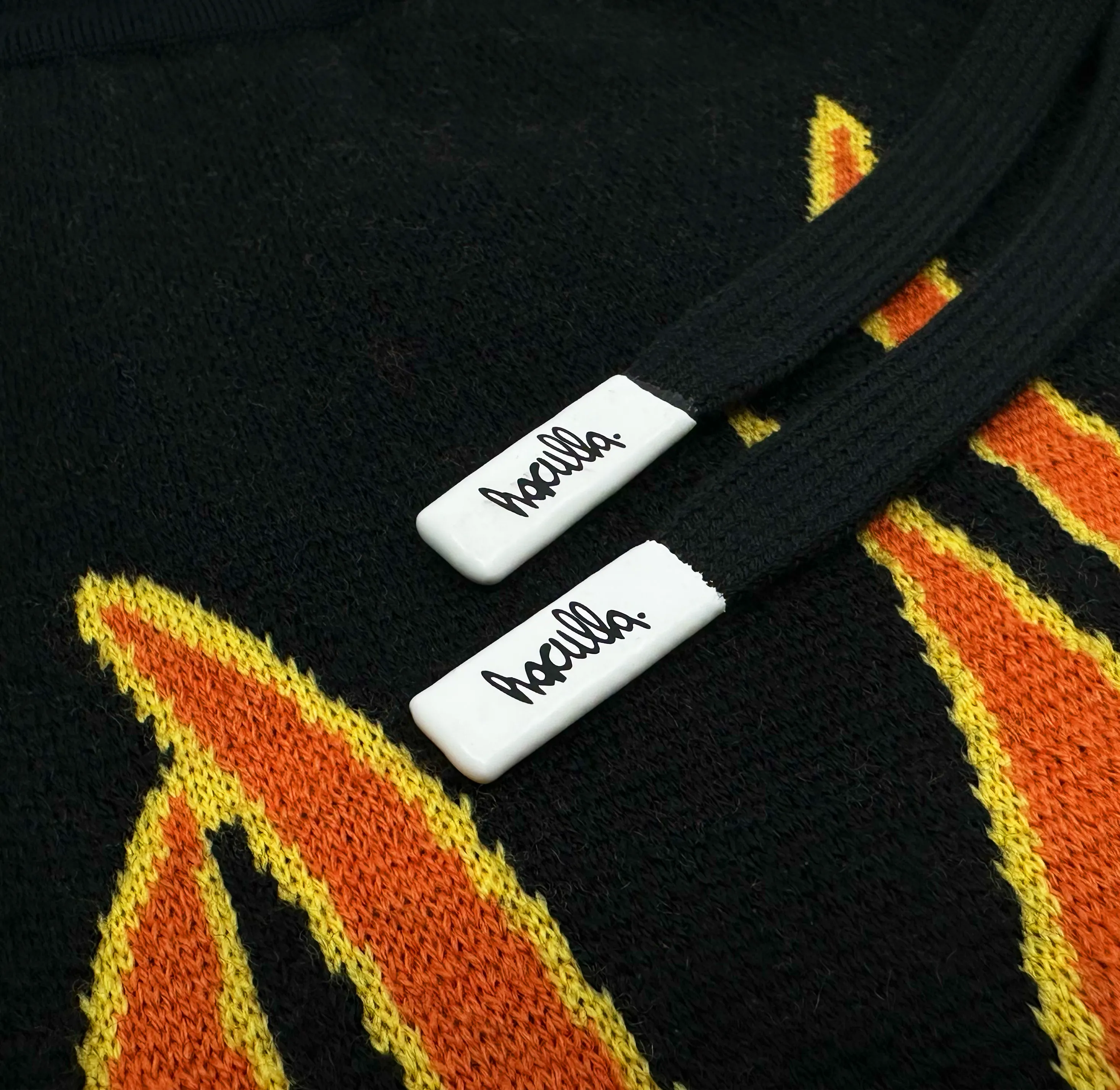 Non Restrictive Movement UP IN FLAMES SWEATER SHORTS