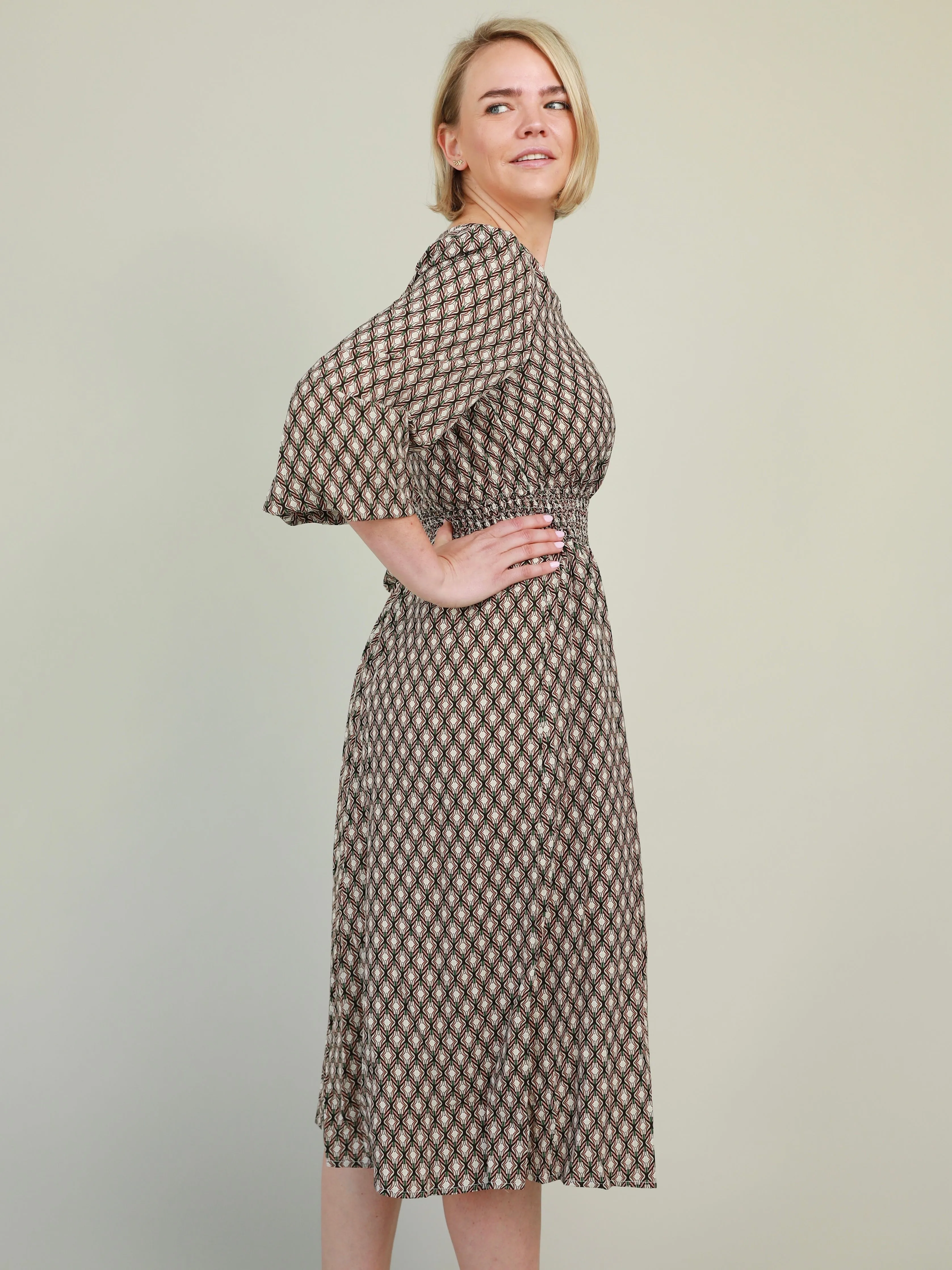 Layered Fabric Autumn-Season Late Night Midi