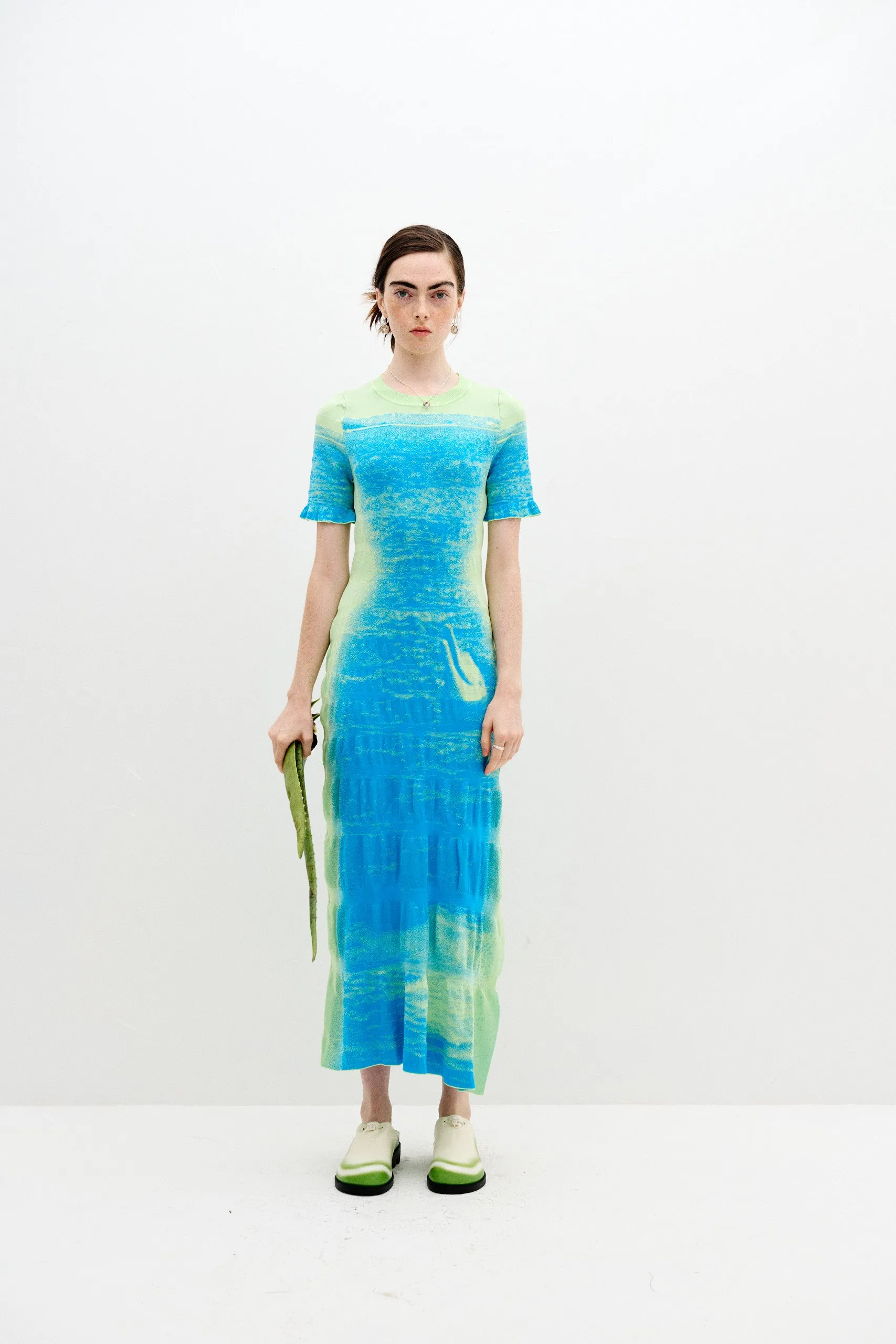 VINCA LAKE PRINT MAXI DRESS Day Glow Cool Finish