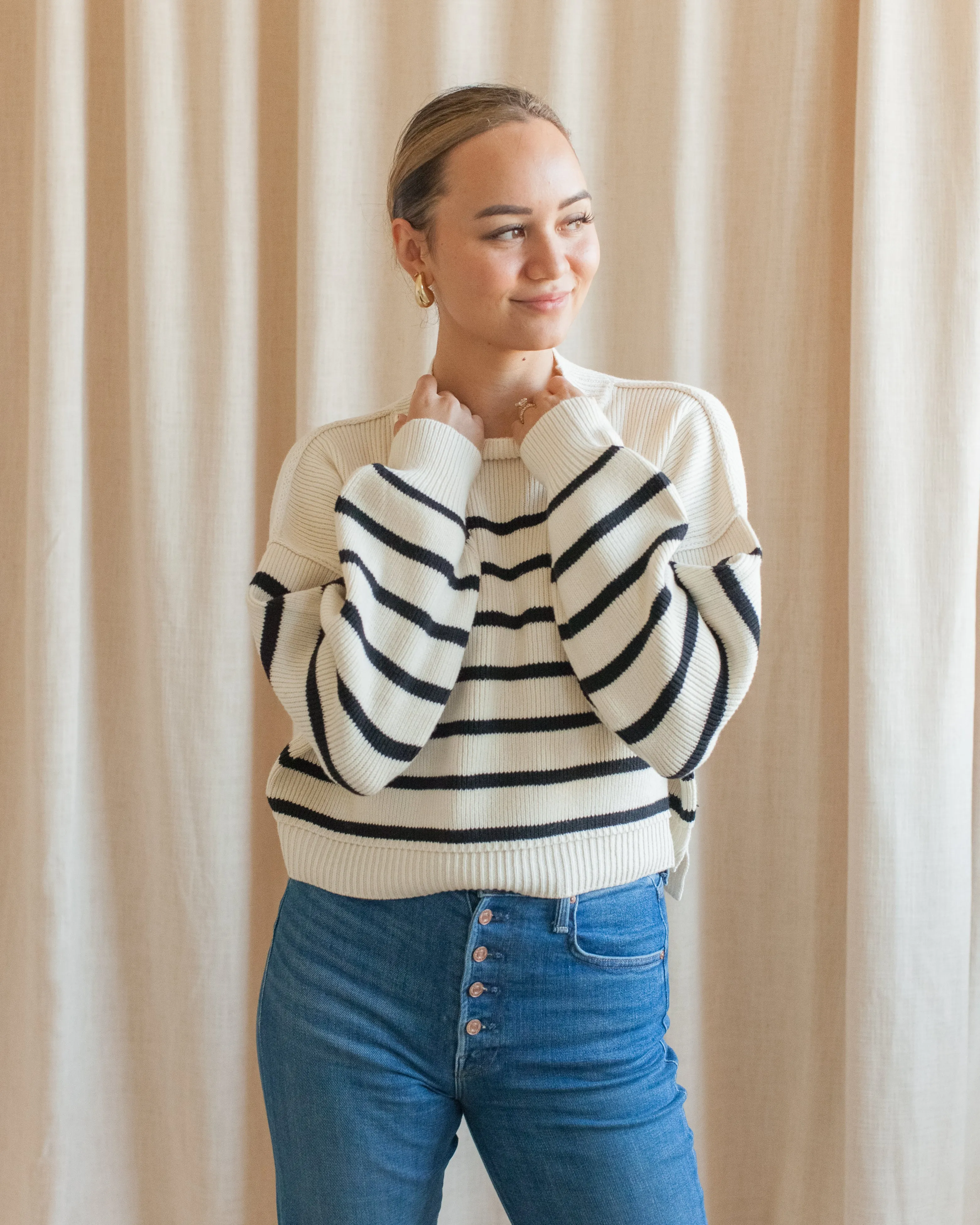 Julian Stripe Sweater - Ivory Temperature Regulating Fabric