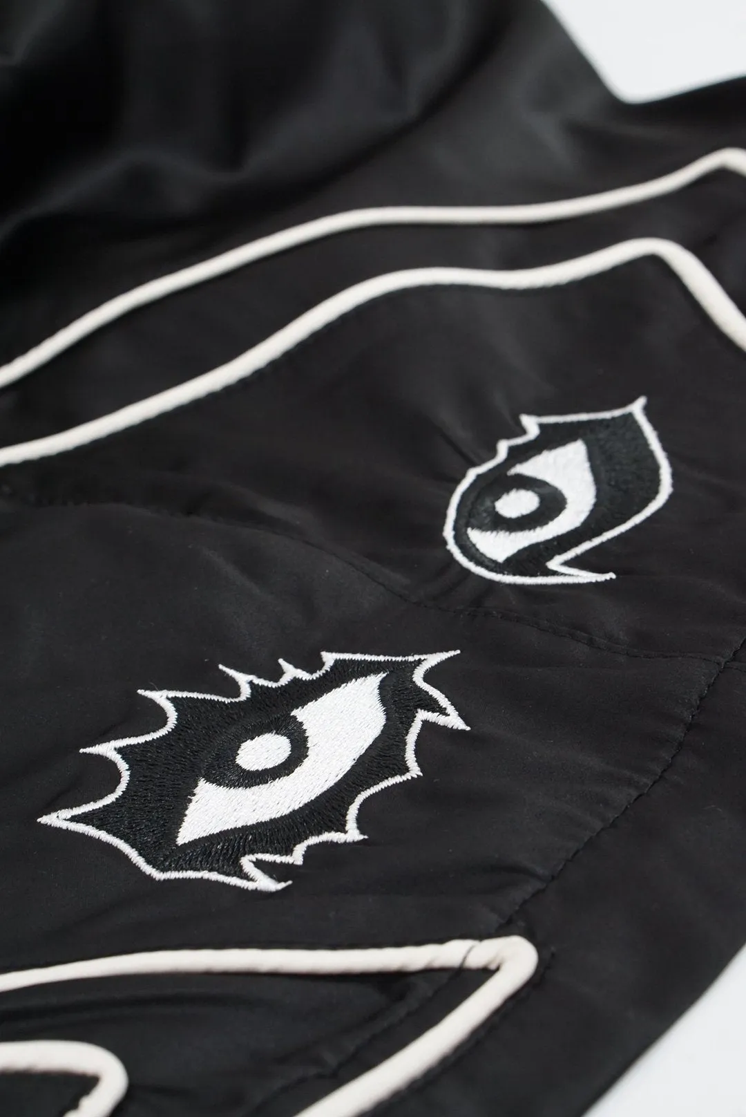 Simple Comfort GOTHIC HACULLA VISCOSE SHORTS