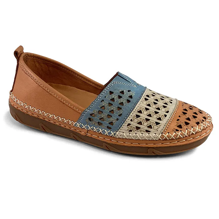 Womens Mago Tegan in Tan Multi Calm Move Desert Step