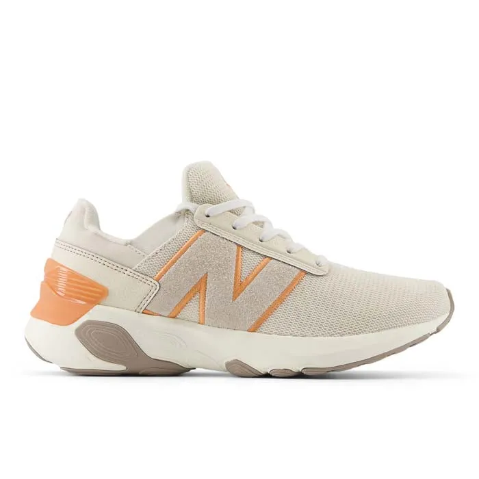 Womens New Balance Fresh Foam X 1440 in Linen/Copper/Sea Salt Rubber Tread Pattern