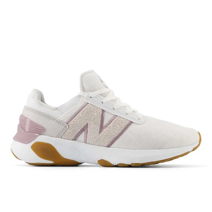 Reinforced Seams Womens New Balance Fresh Foam X 1440 in White/Ice Wine/Gum