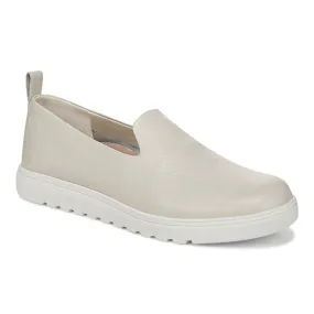 weekend stroll Womens Vionic Uptown Willa in Cream