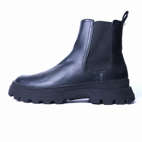 ZARA. . Trust Walk Weather Guard