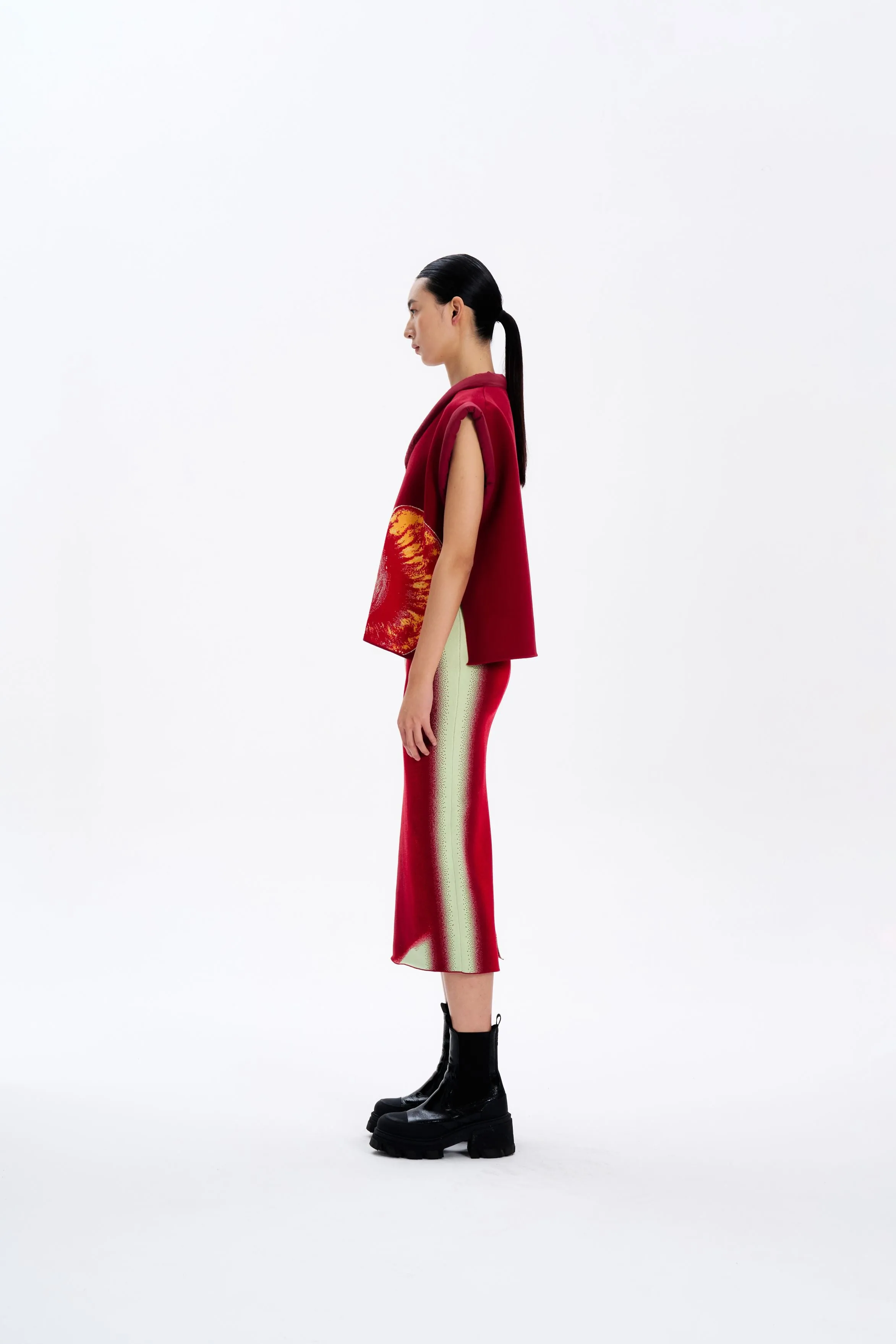 Reinforced Hem ZOE OVERSIZED CHERRY VEST