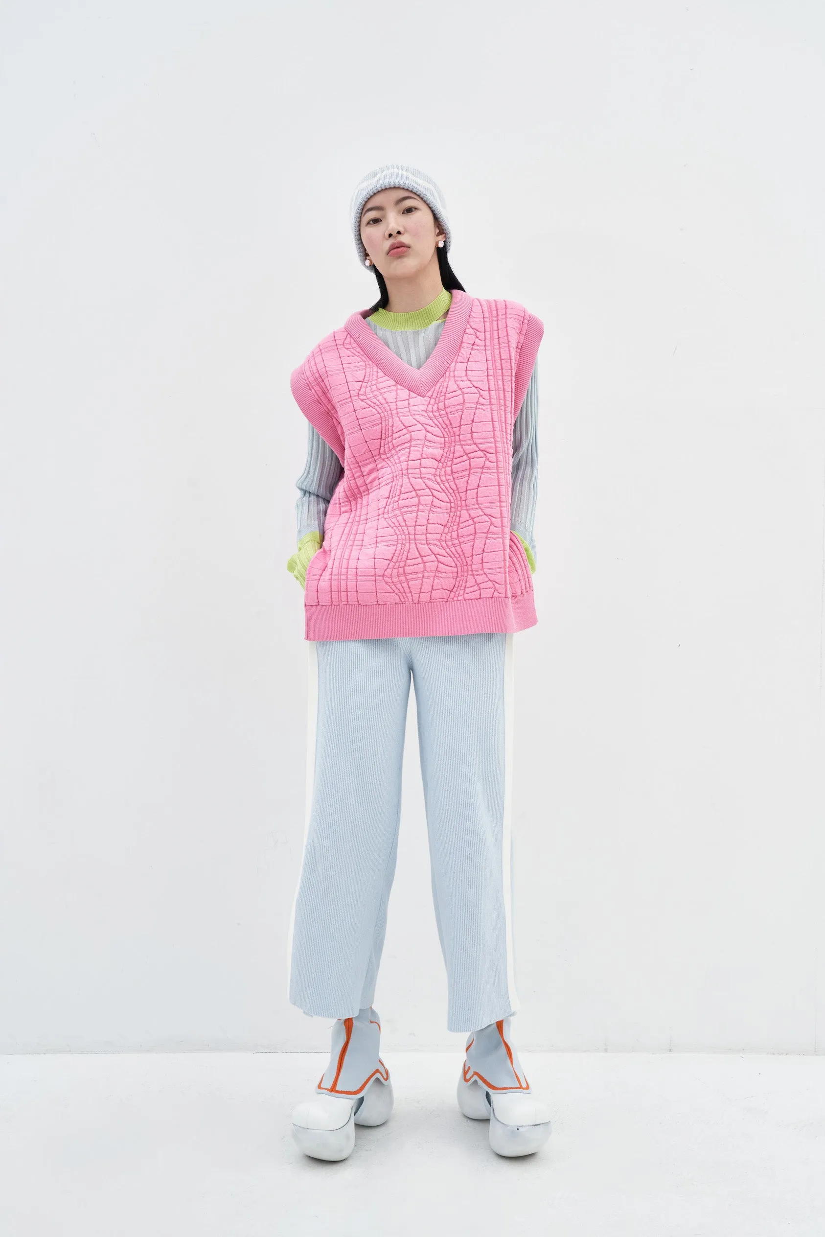 WrinkleResistantWeave Anti Microbial Lining ZOE PILLOW STITCH OVERSIZED ECO VEST